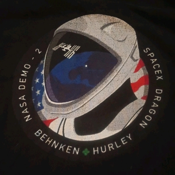 3 For $15 Sale NASA SpaceX Dragon Astronaut T-Shirt Black Mens XL - Picture 2 of 3